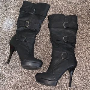 Black heel boots